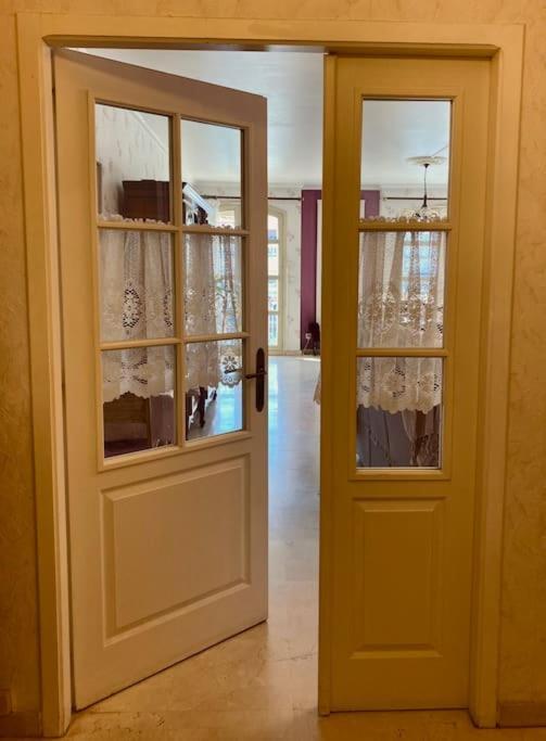 "Georgio" Grand Appartement Traversant Avec Vue Canal Et Parking Sète Exterior foto